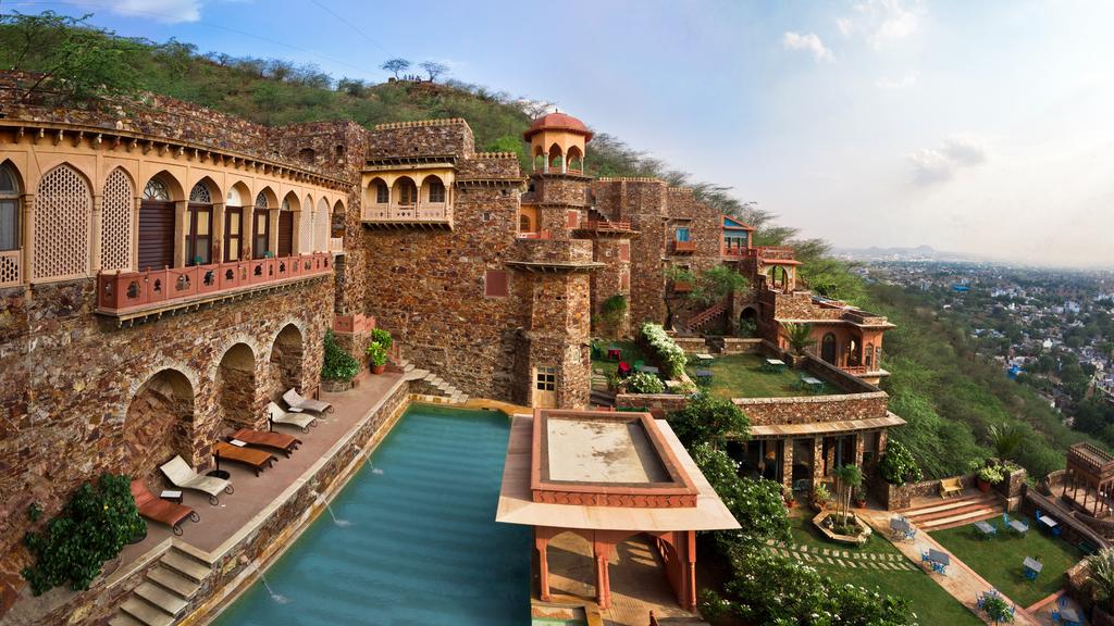 The Best & Most Historic Forts in India