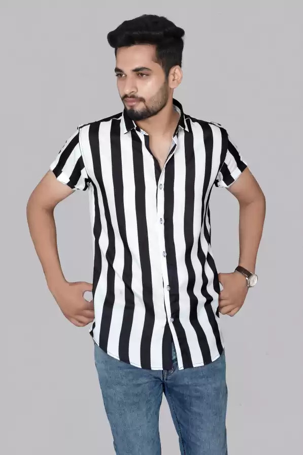 Buy icome Men Regular Fit Striped Cut Away Collar Casual Shirt