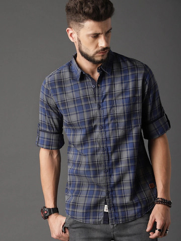 Roadster Men Navy Blue & Grey Regular Fit Summer Check Sustainable Casual Shirt
