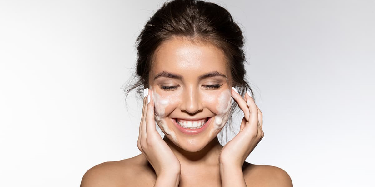 10 Best Face Washes for Oily Skin