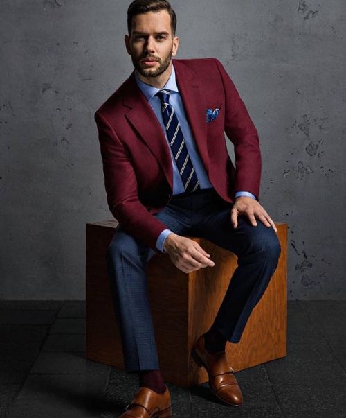 Top 10 Maroon Blazer Combination Ideas for Men 2024 With Pics