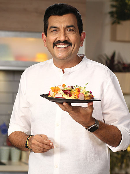 Top 15 Famous Indian Chefs in 2025